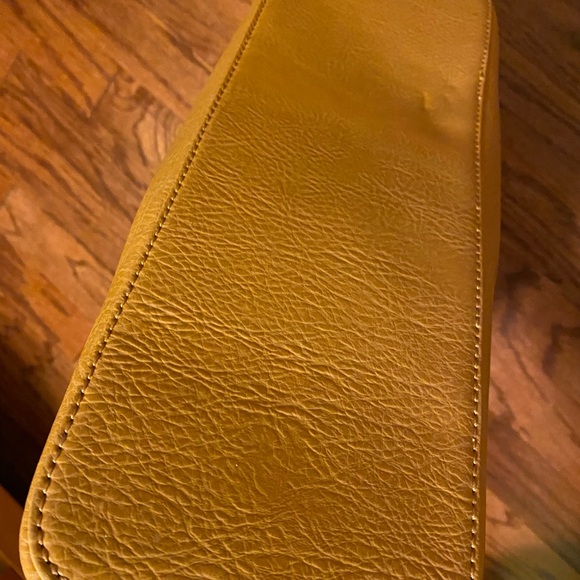 Matt and Nat Bag - Picture 4 of 4